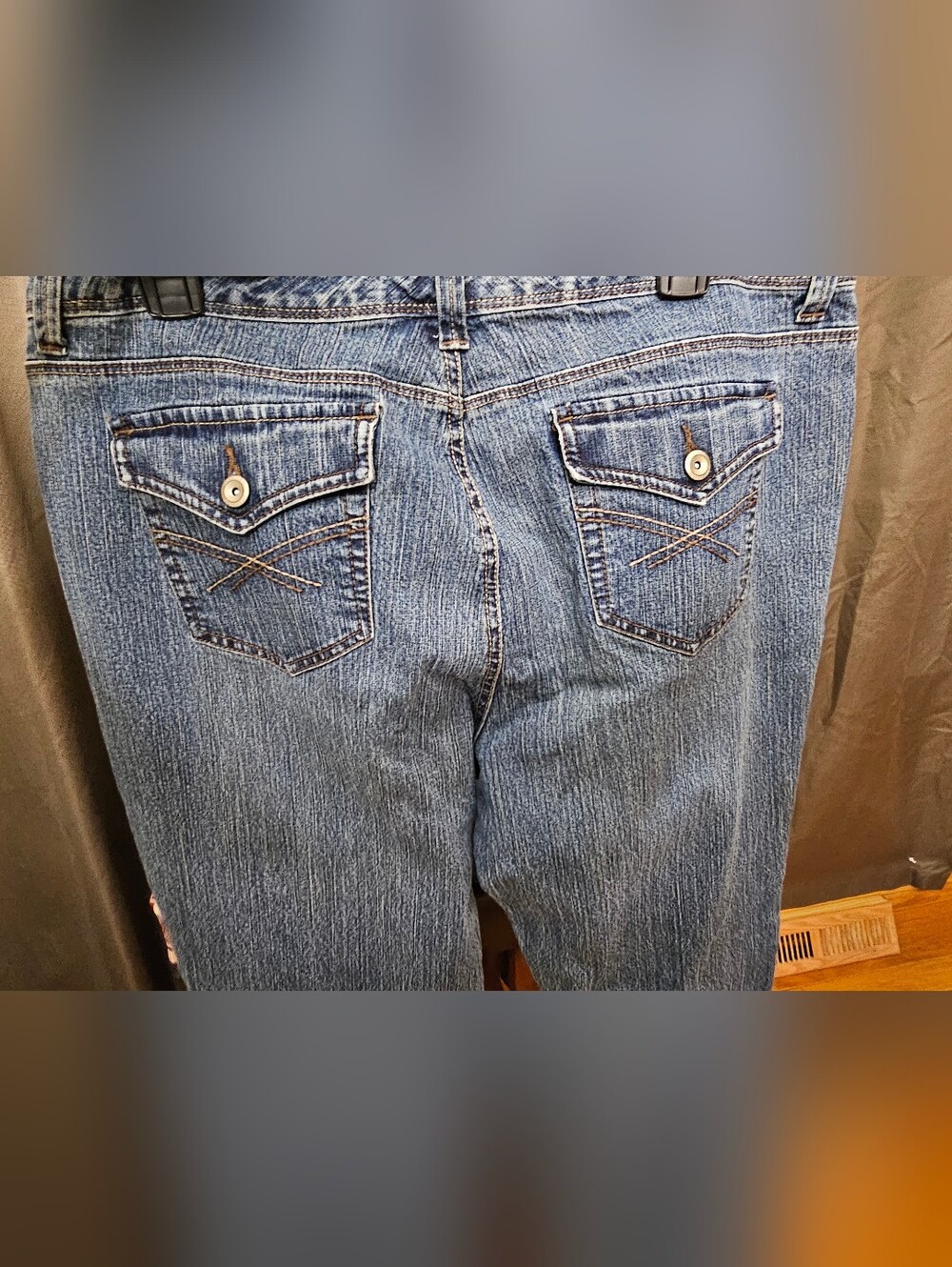 Sonoma Blue Denim Jeans with Back Flap Pockets